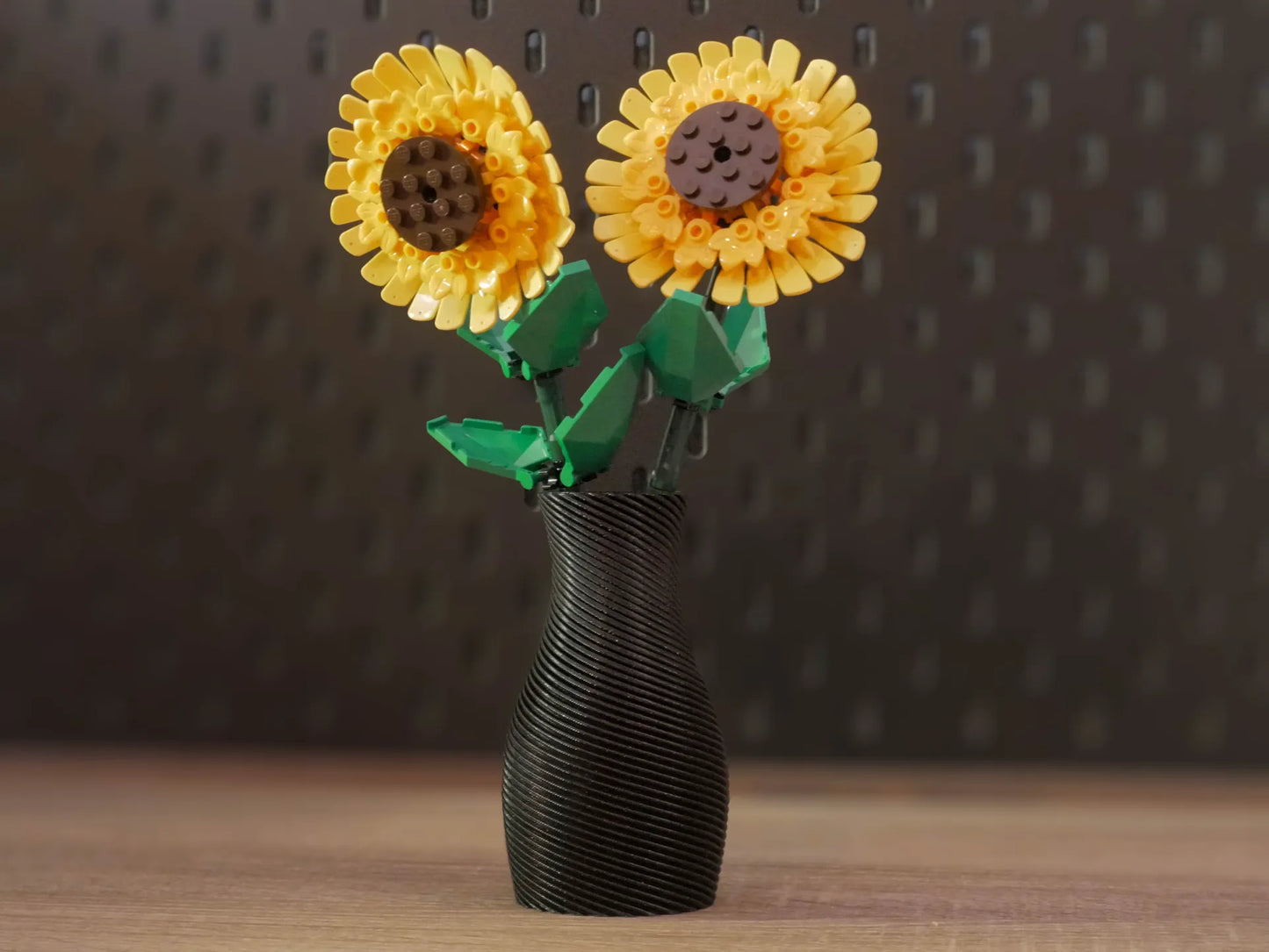 Small Vase for Brick Flowers – Inkl. Smart Indsats (4 huller)