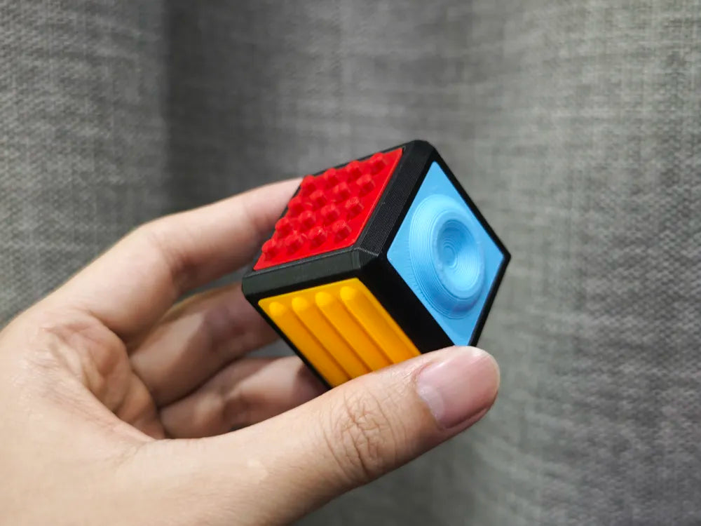 FIDGET CUBE-x6 – Tilpas Din Fidget Cube med 10 Teksturer | HengeDK