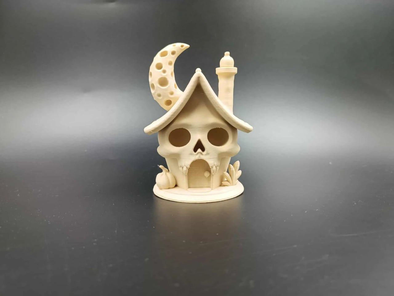Halloween Skull House – Dekorativ Skelethus, Perfekt til Halloween