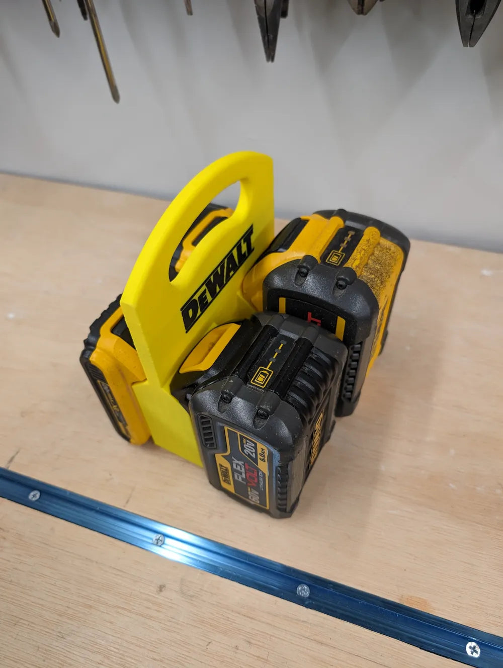 Dewalt 4 - Batteriholder