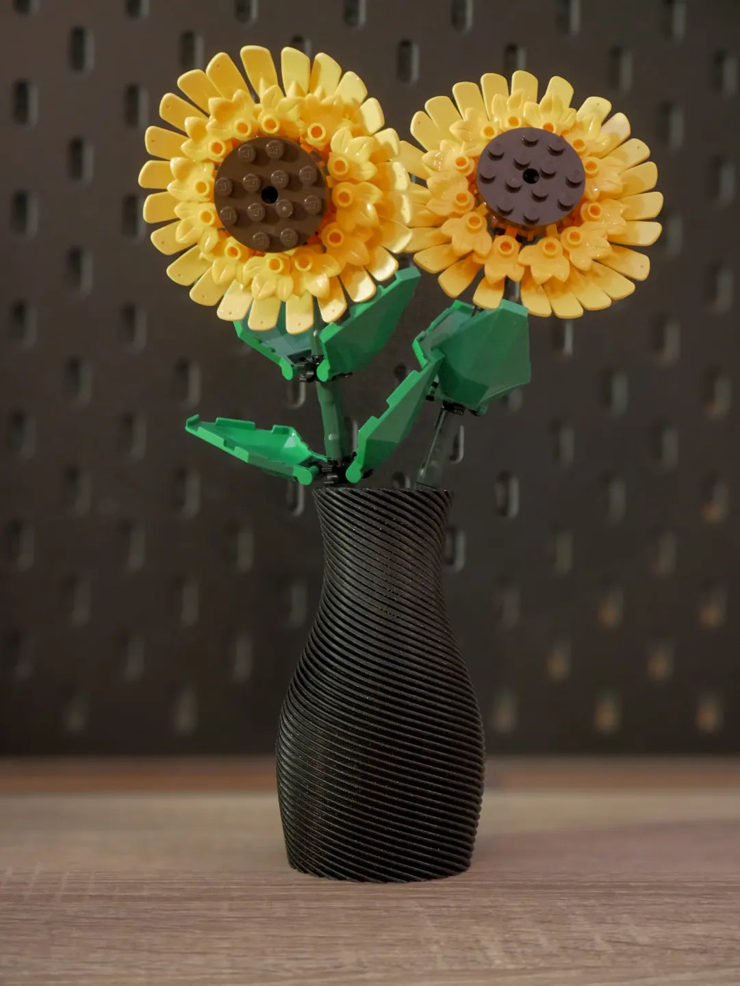 Small Vase for Brick Flowers – Inkl. Smart Indsats (4 huller)