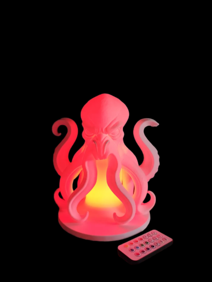 Kraken Natlampe – Skulpturel Havuhyre Lampe til Fyrfadslys eller LED med Fjernbetjening