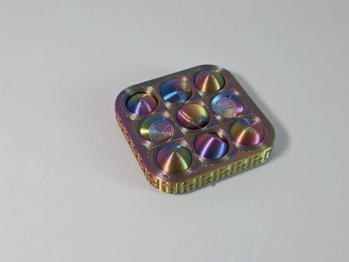 BallTrack Grid9 Fidget – Mekanisk Klik- og Banesystem