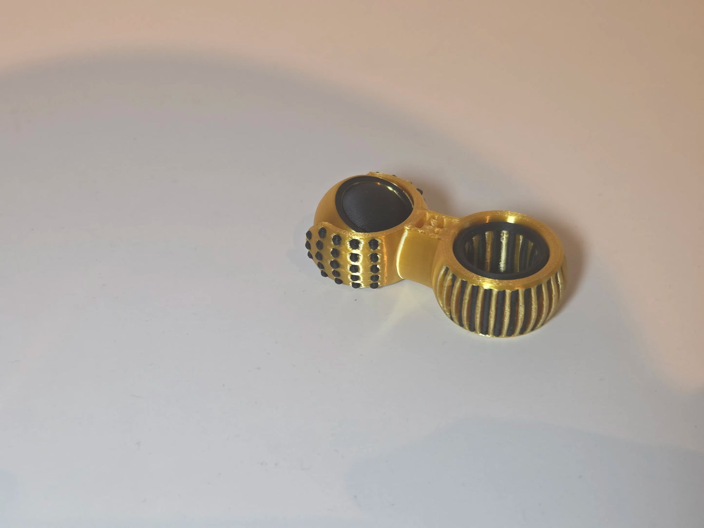 SpinBar – Dual-Axis Free-Ball Fidget Spinner
