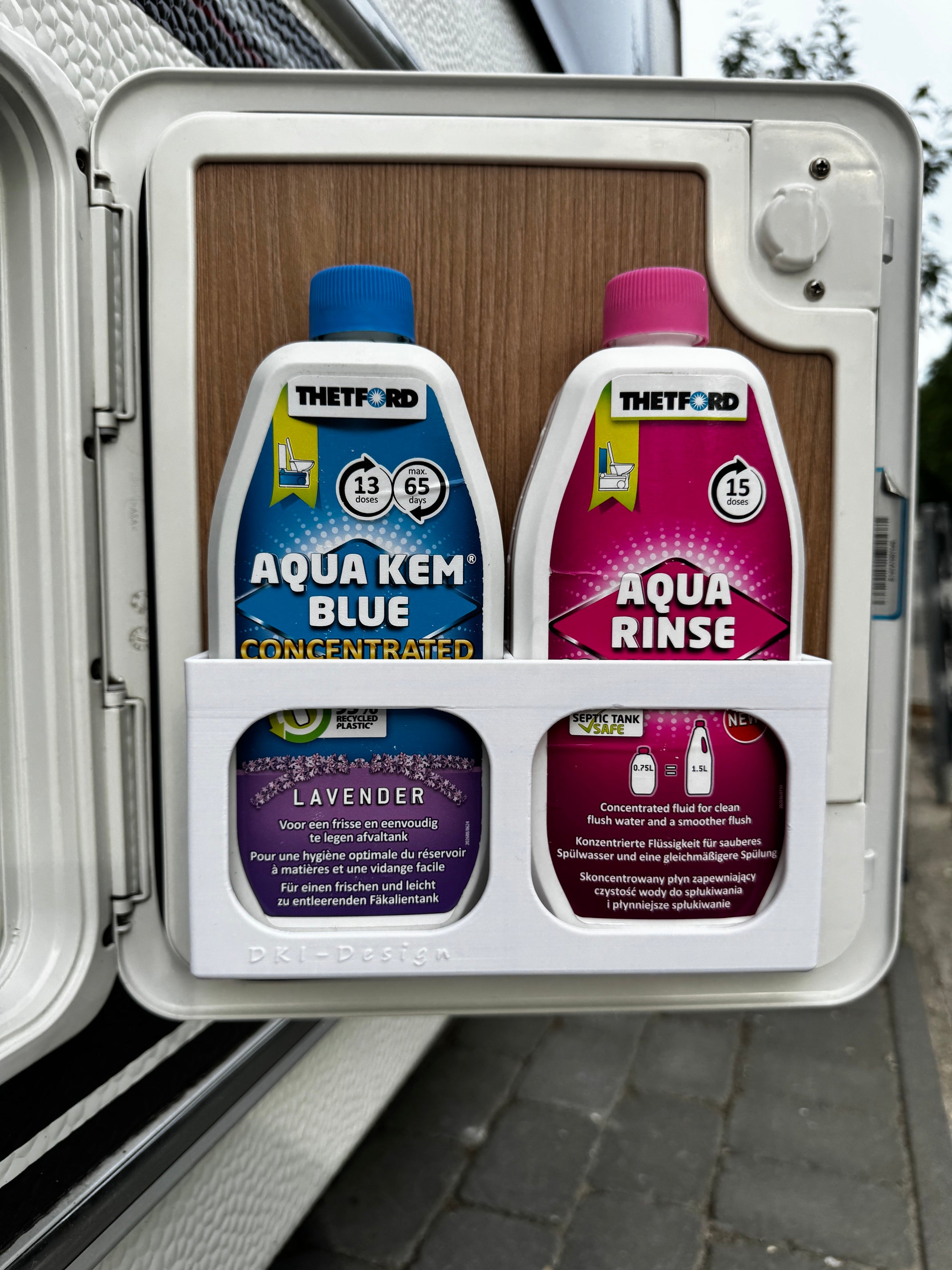 Opbevaringsrum til Thetford Toiletvæske (750ml) – Til Serviceklap