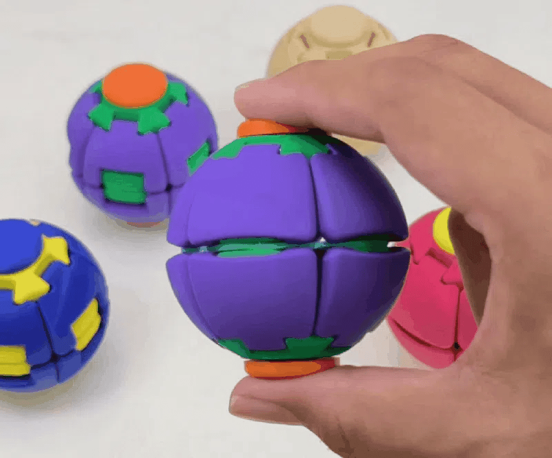 HelixCore – Press-to-Spin Squishy Ball